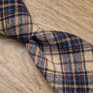 PENDLETON Grey Blue Tan Plaid Weave Virgin Wool Tweed Mens Tie Vintage USA RARE